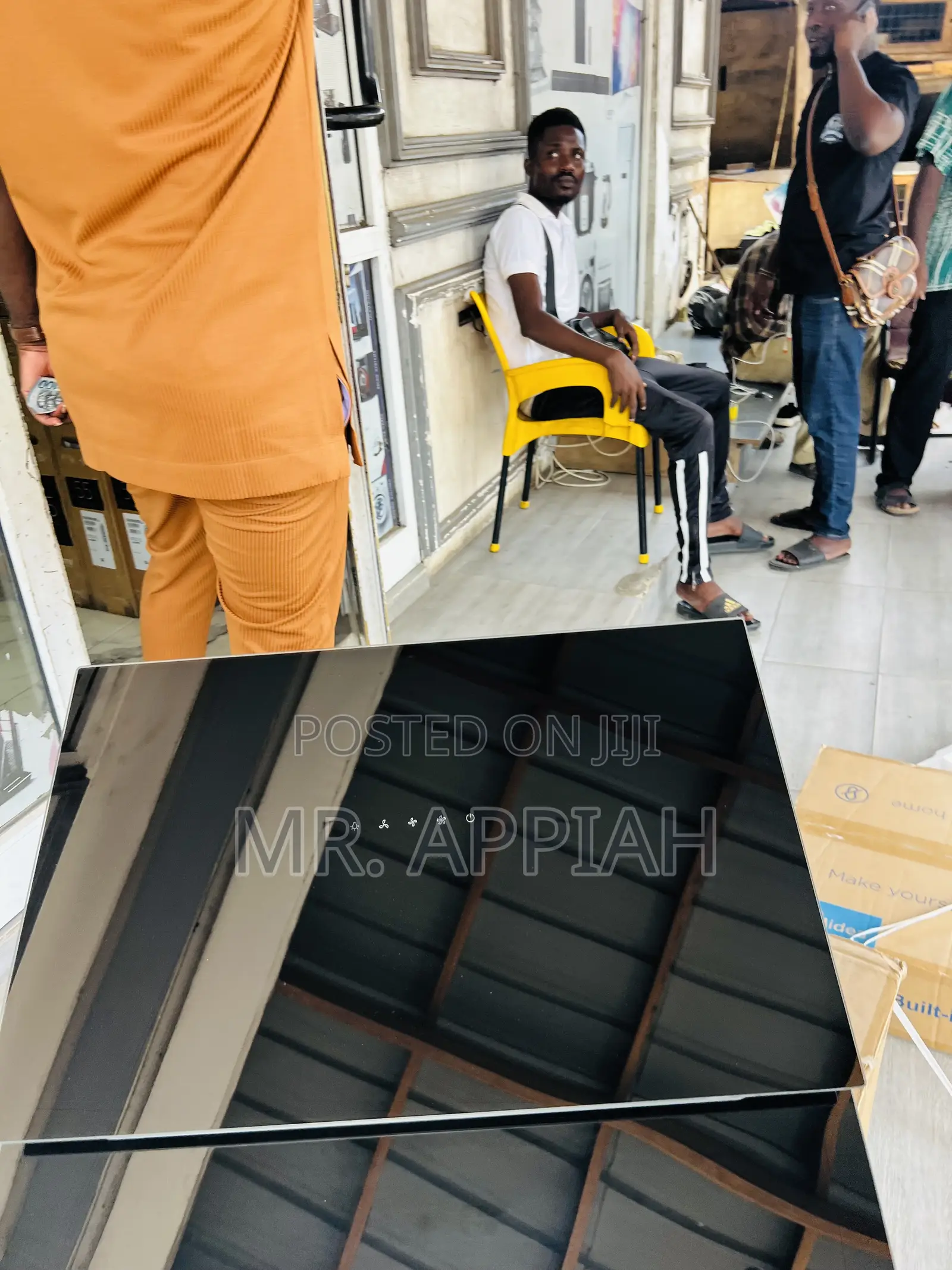 Energy Efficient Midea 60cm Tempered Glass Chimney Hood 