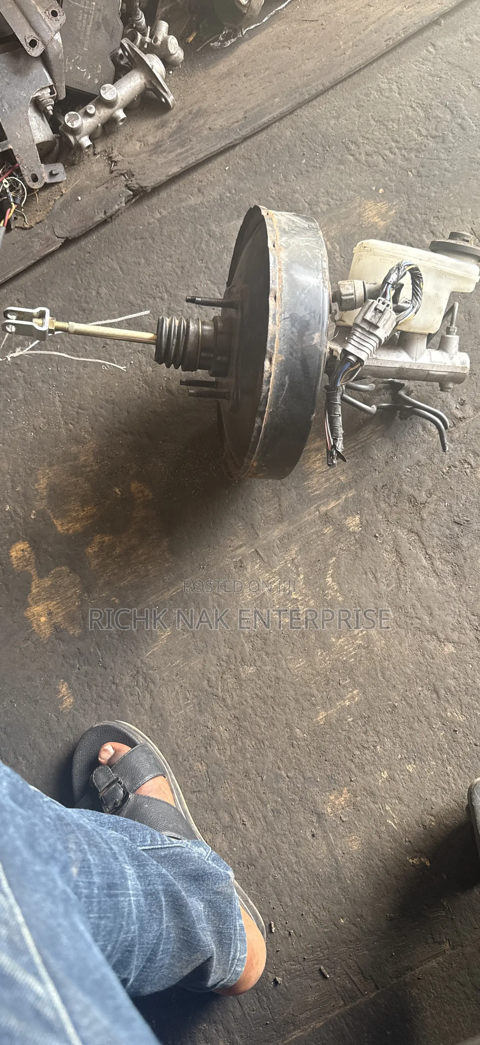 Toyota Fish Master Cylinder