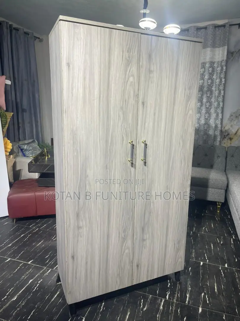Simple Wardrobe