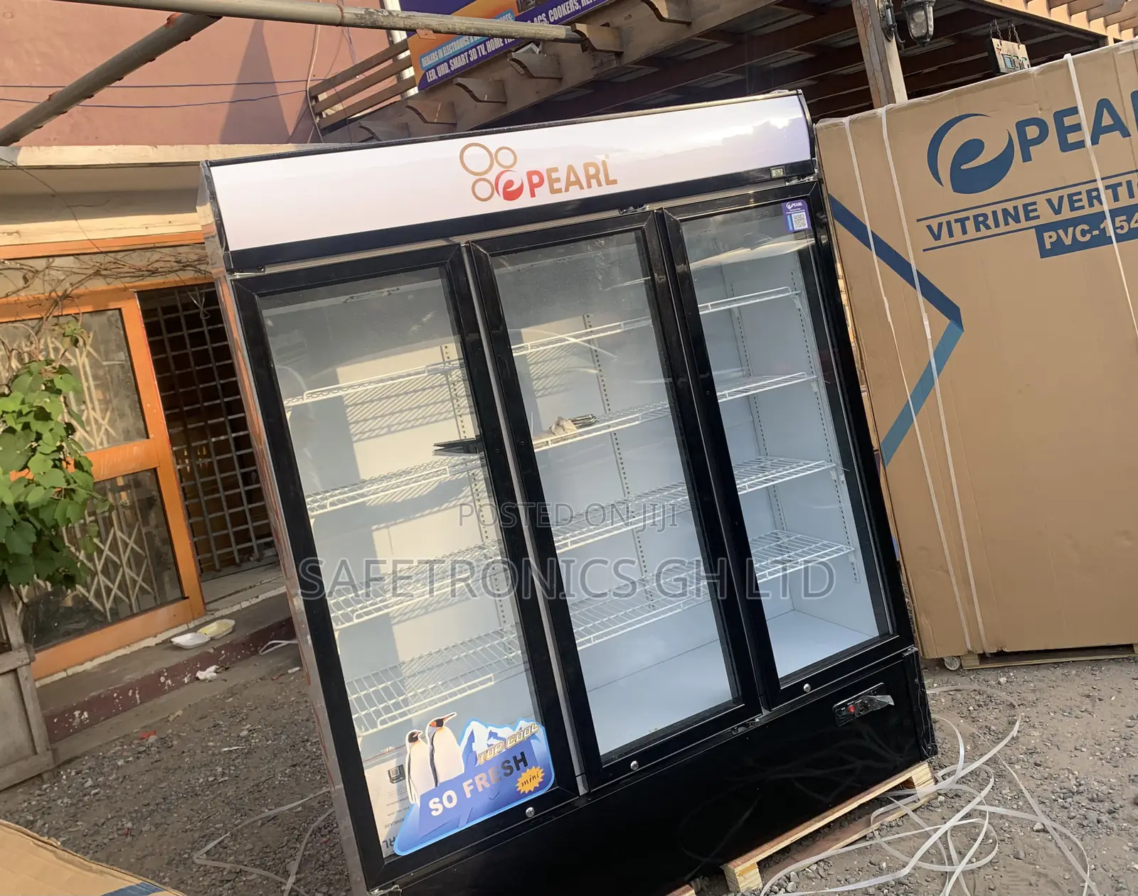 Choose Best PVC-150 Display 3 Doors Glass Pearl Standard Fridge