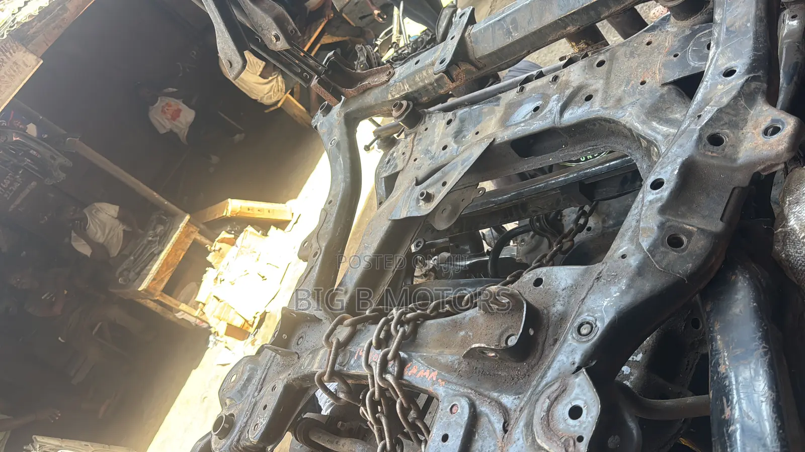 Nissan Rogue Front Beam Complete