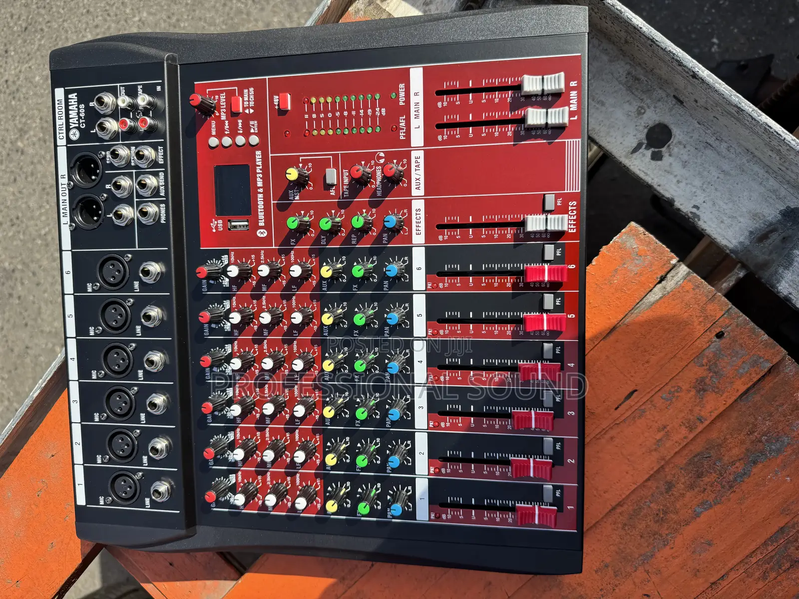 Yamaha Ct-60s 6-Channel Professional Audio Mixer Console