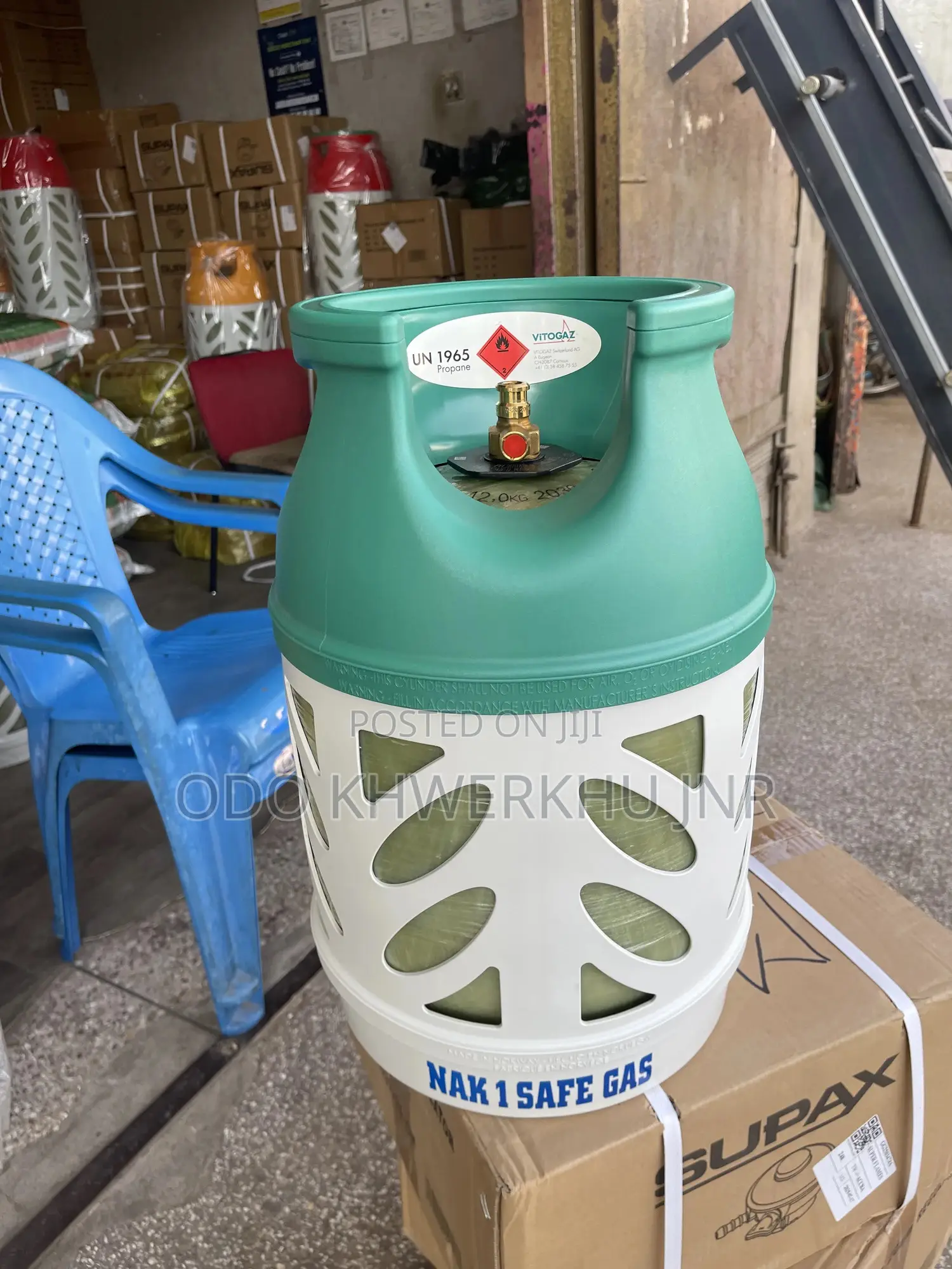 9kg Fiberglass Cylinder + Original SRG Gas Regulator[18.2liter]