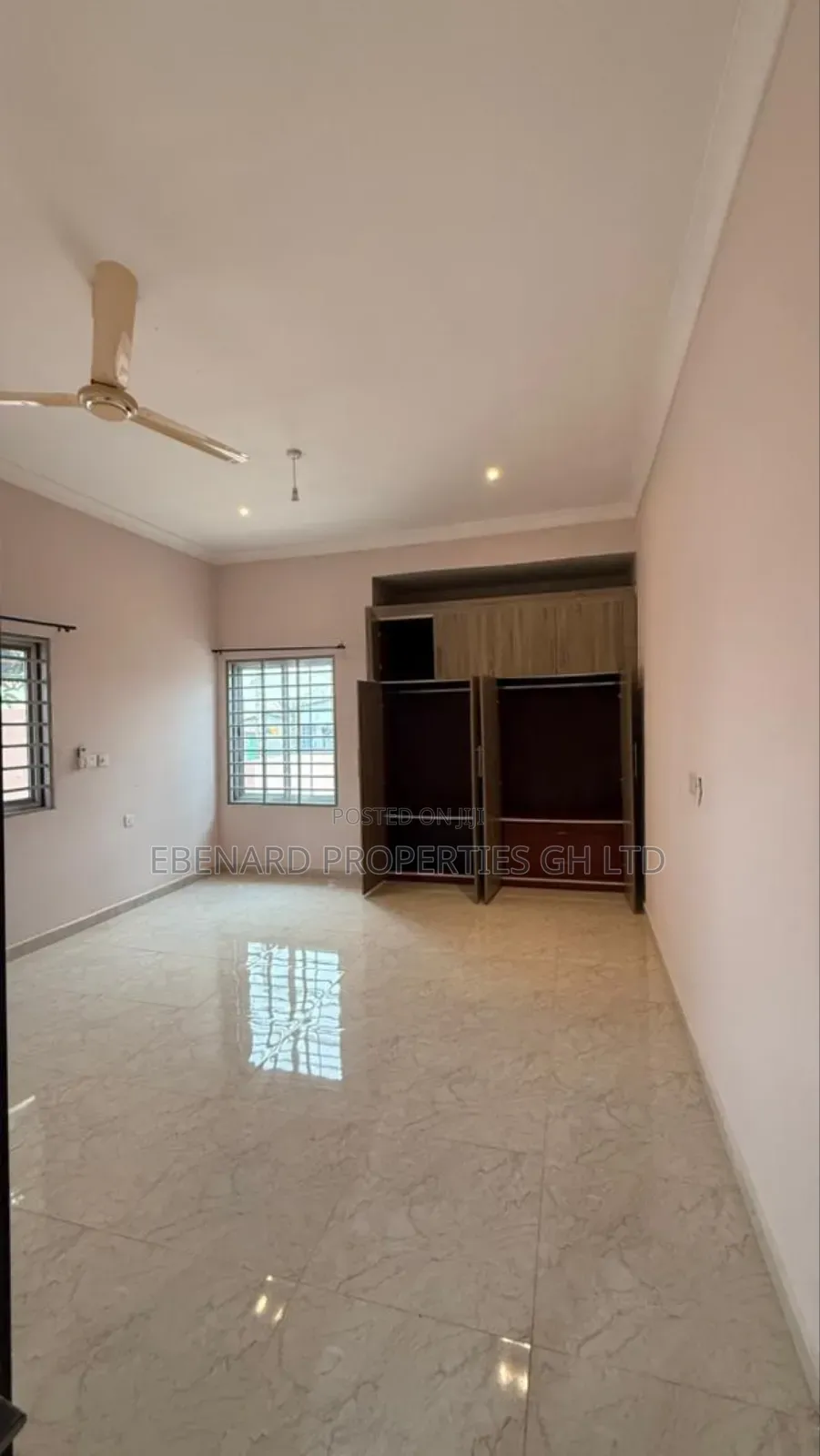 3bdrm Duplex in Ebenard Properties, Accra Metropolitan for rent