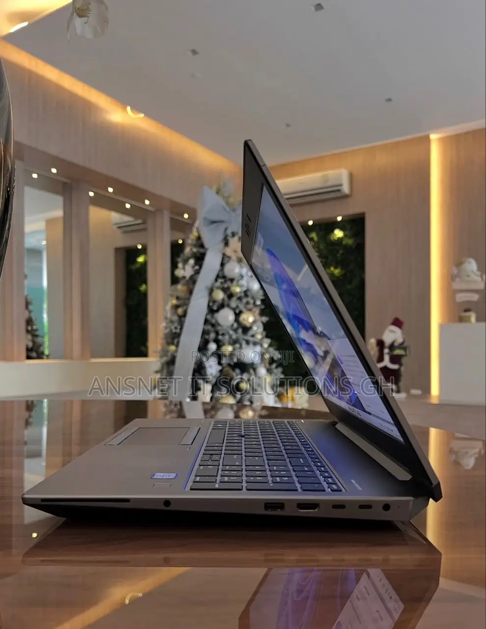 New Laptop HP ZBook 17 16GB Intel Core i5 SSD 256GB