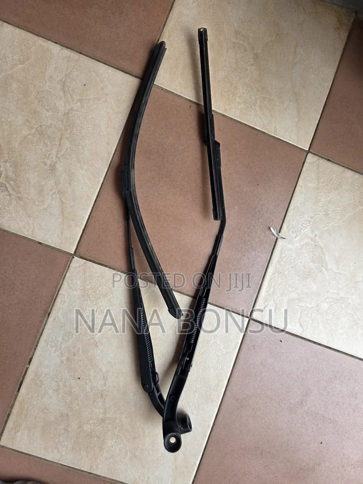 Chevrolet Cruze Wiper Blades and Metal