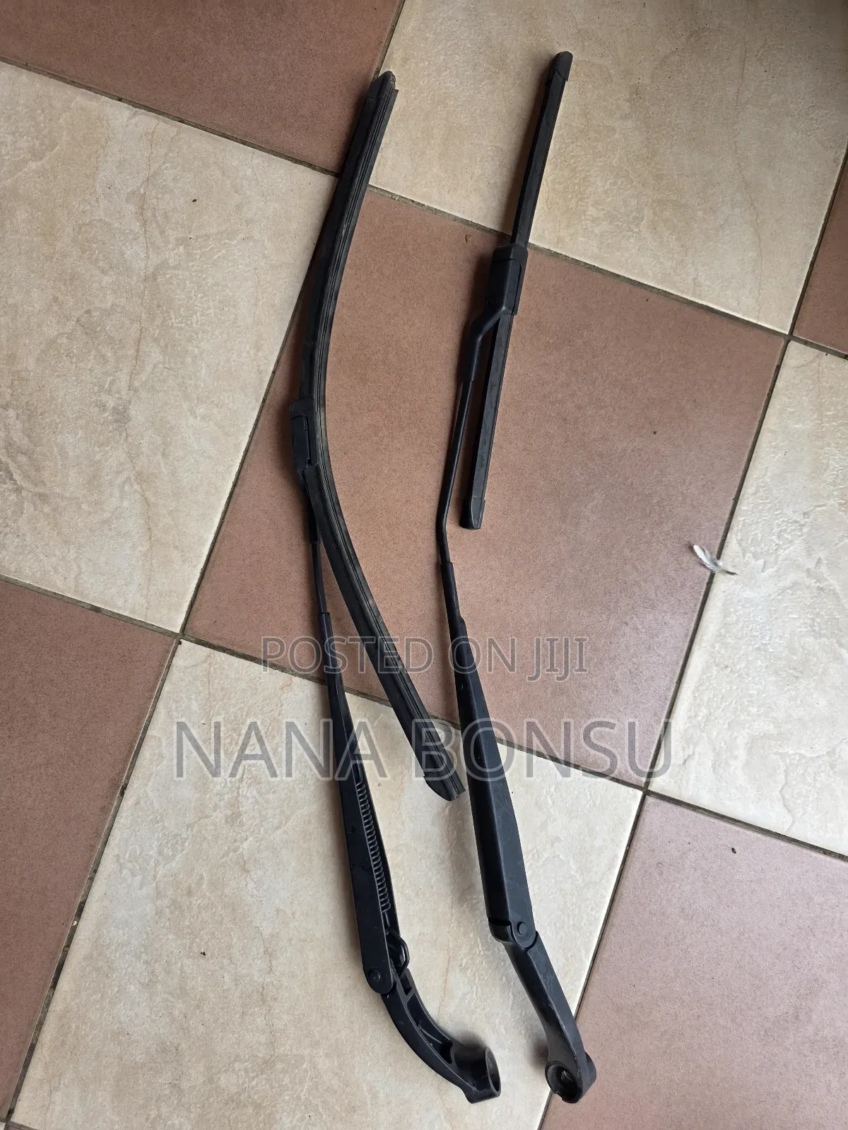 Chevrolet Cruze Wiper Blades and Metal