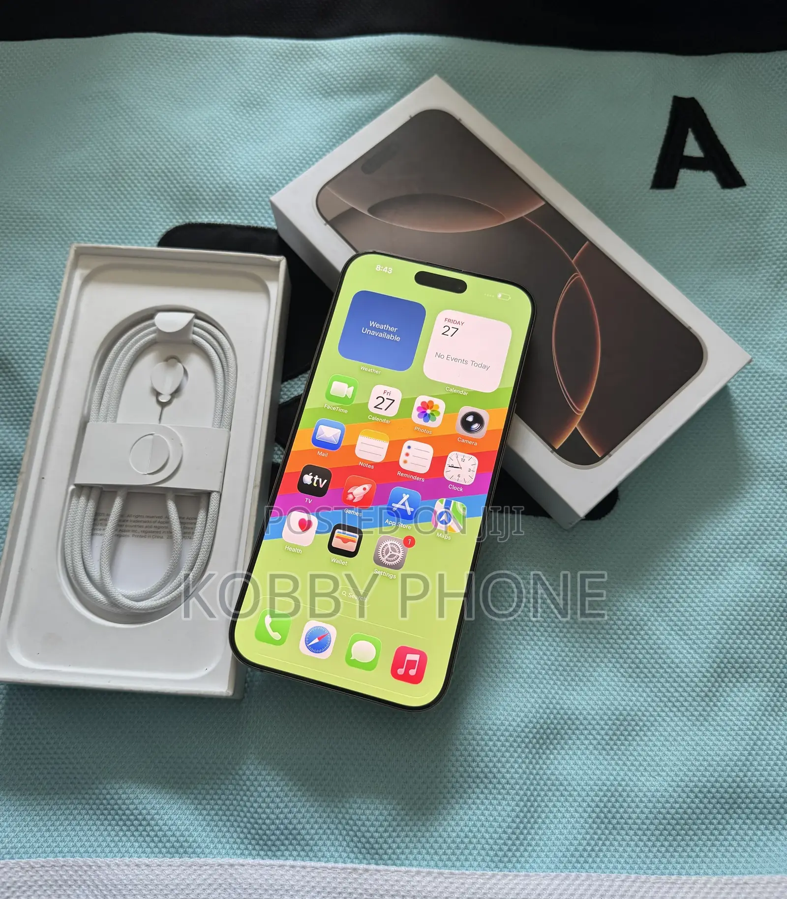 New Apple iPhone 16 Pro Max 256 GB Gold