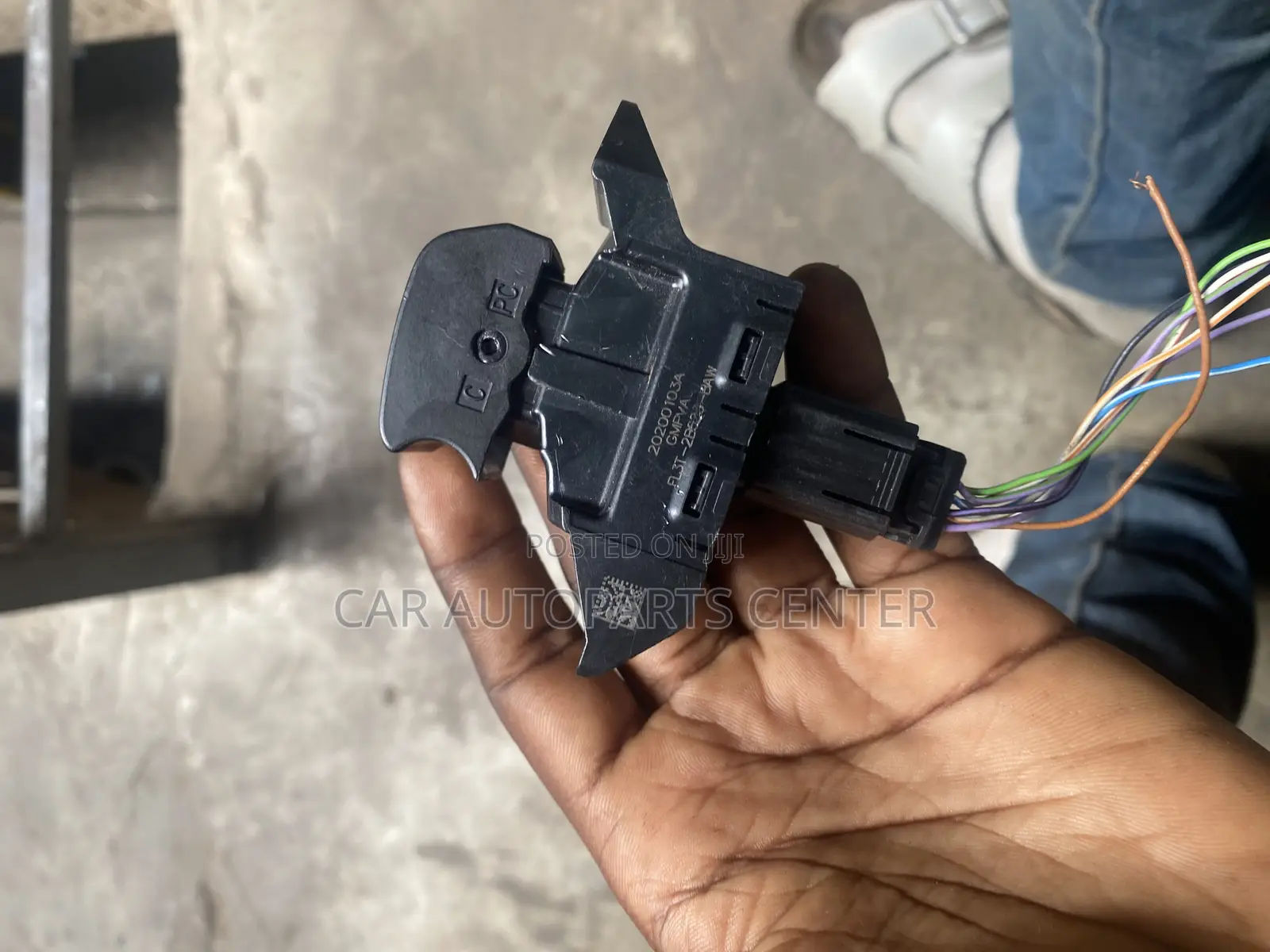 Ford F150 2018-21 Handbrake Switch