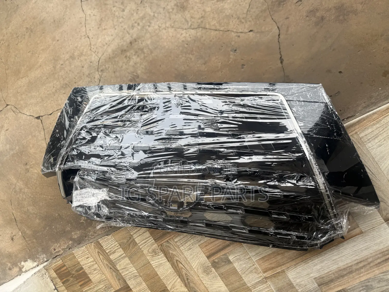 Nissan Kicks 2021-2023 Front Grille