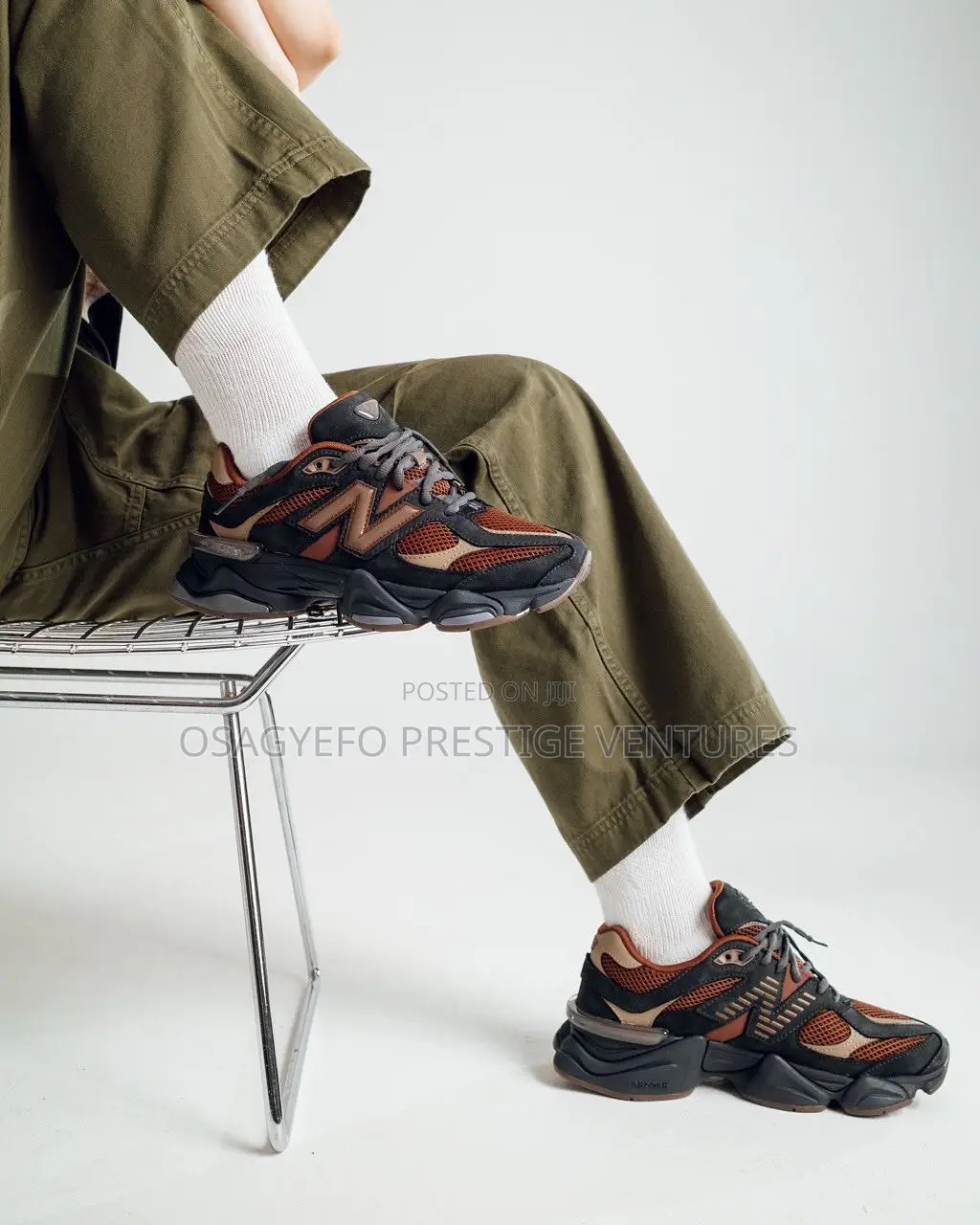 Quality New Balance 9060. Rust Brown
