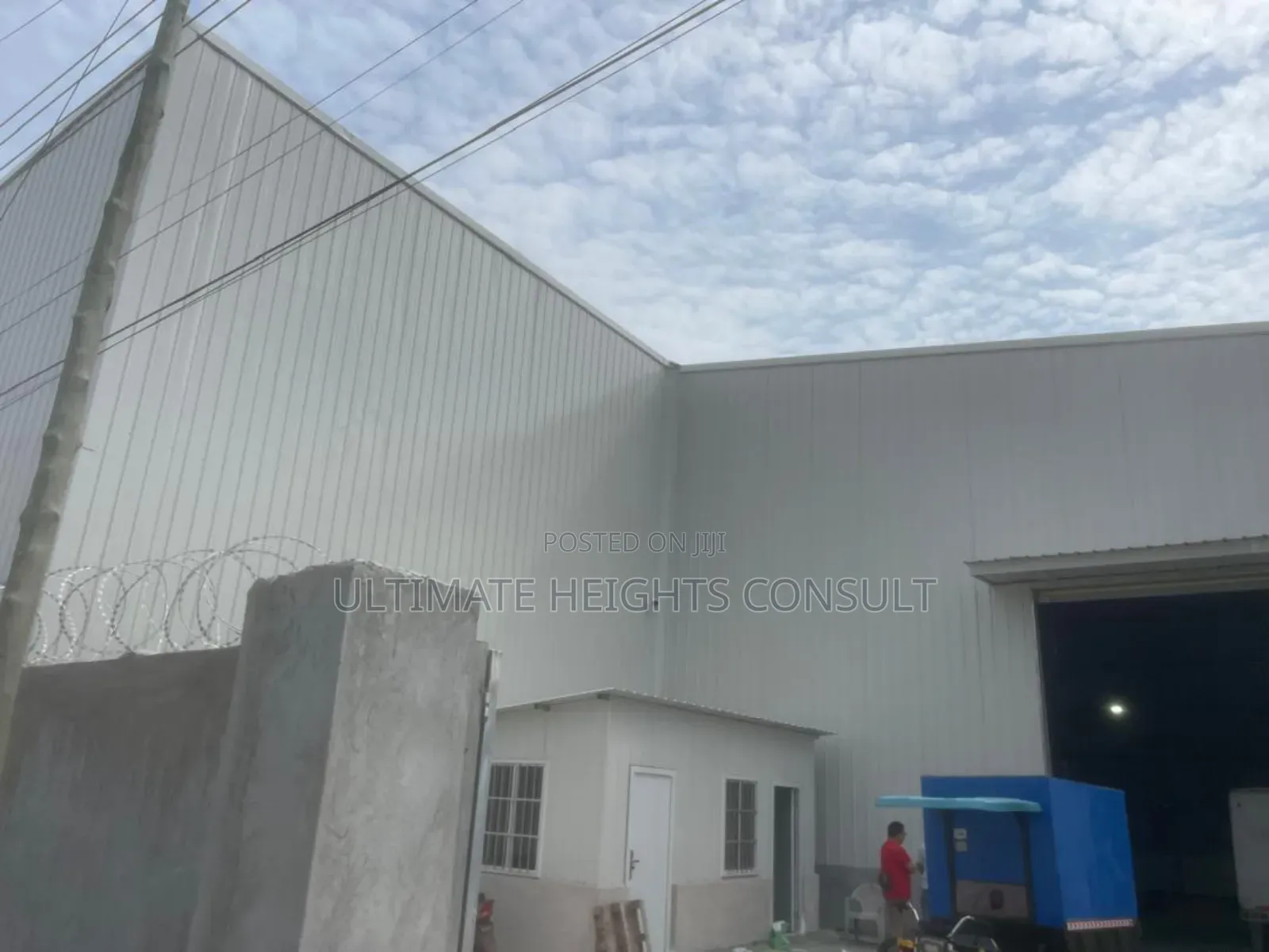 800 Square Meters Warehouse for Rent at Achimota