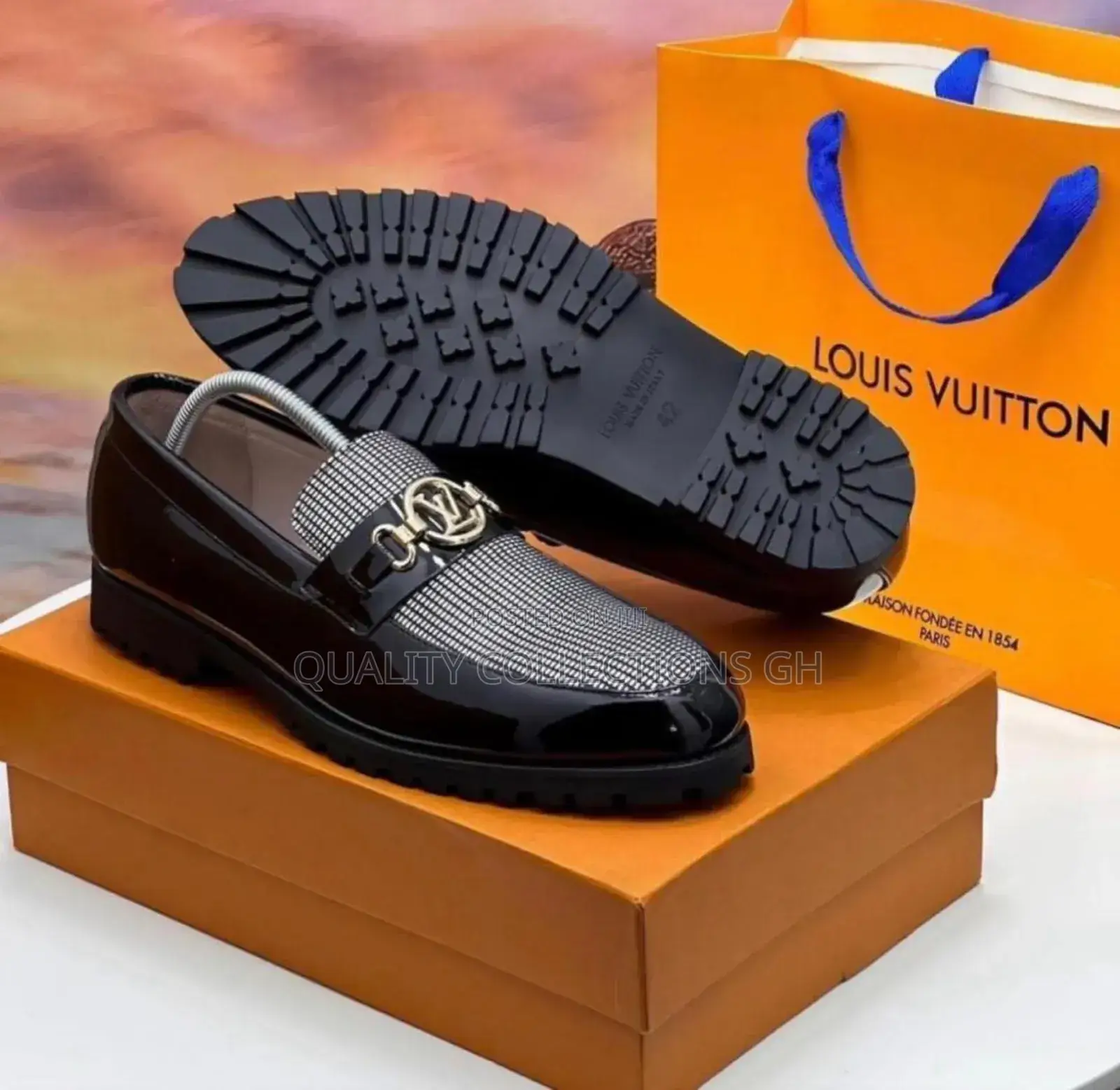Louis Vuitton Men Shoe