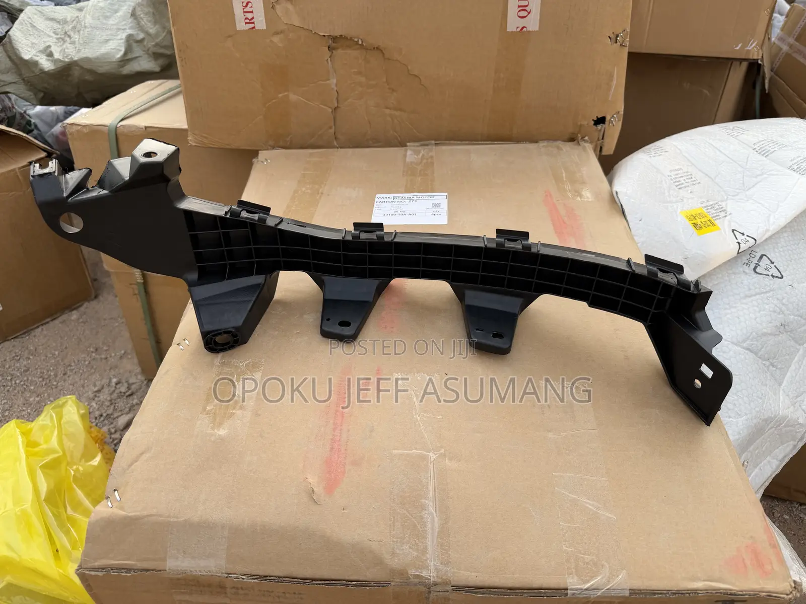 HRV 2023 - 2025 Headlight Bracket