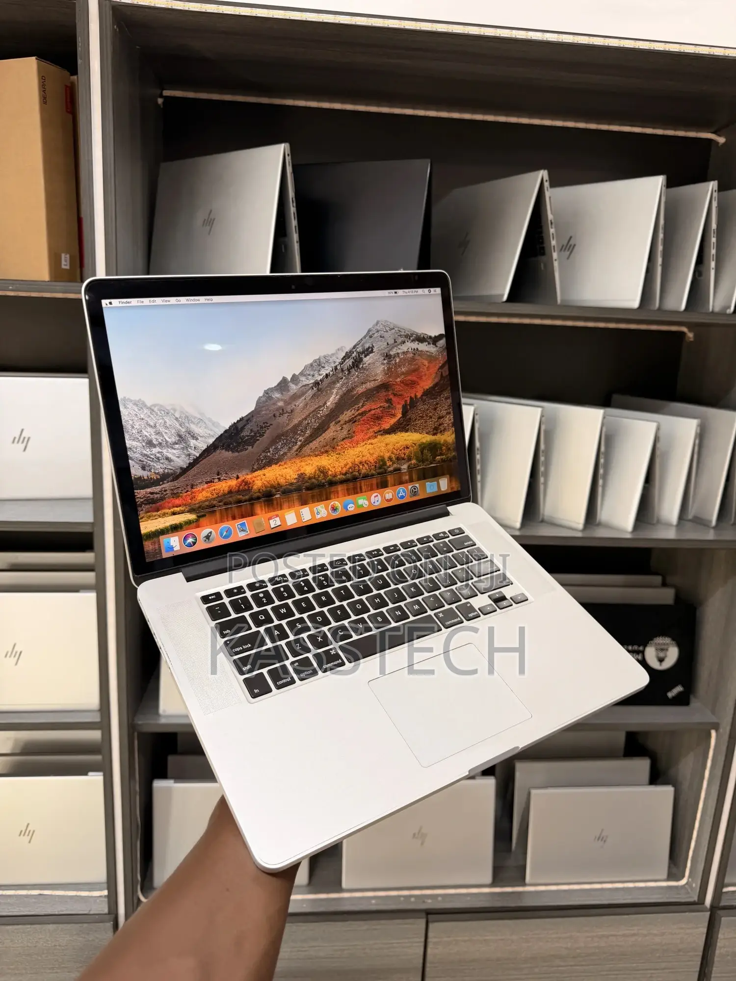 Laptop Apple MacBook Pro 2015 16GB Intel Core i7 SSD 500GB