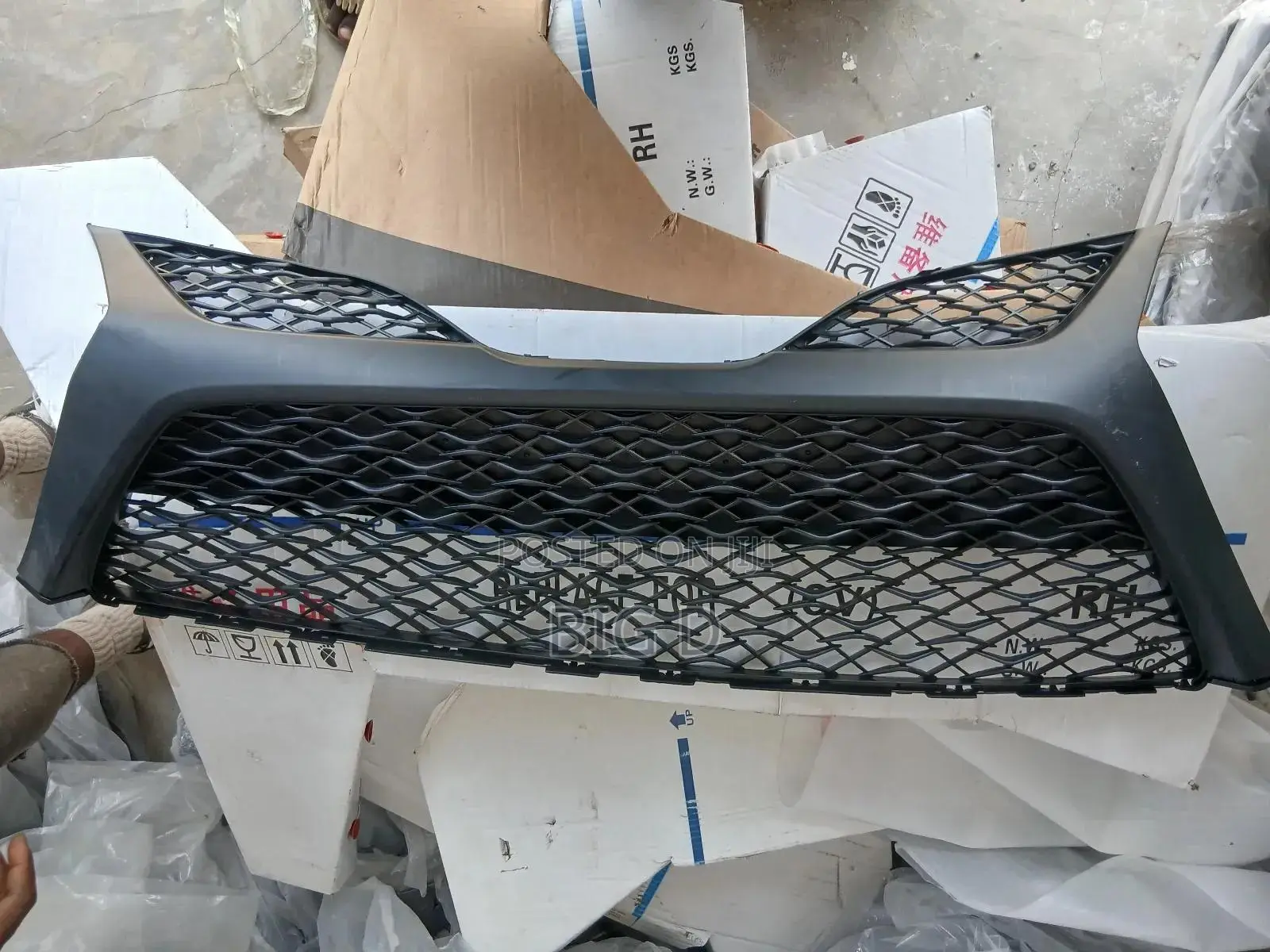 Toyota Camry 2018 to 2023 Down Grille