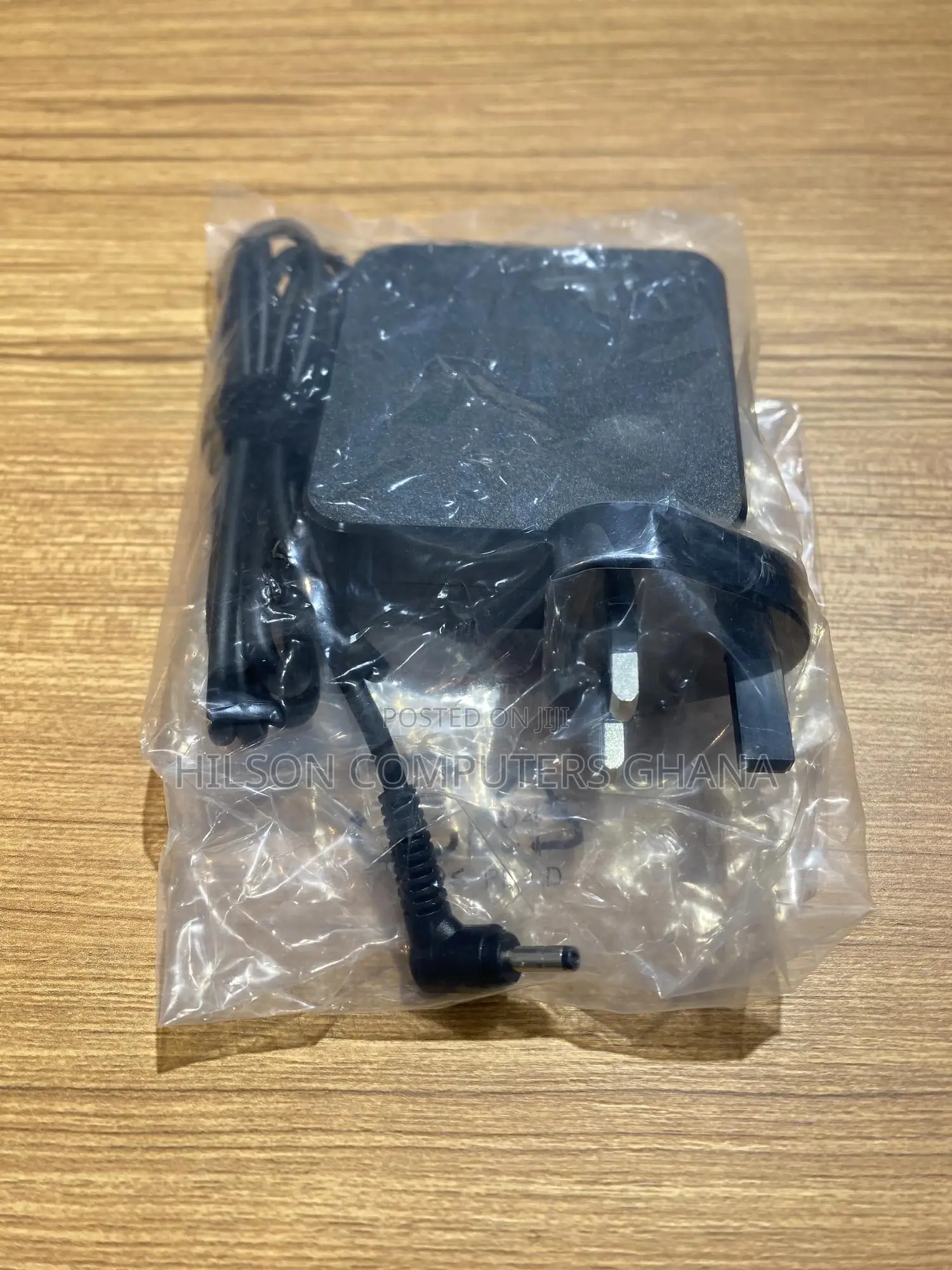 Lenovo 45w Laptop Charger - Round Tip Ac Wall Adapter, Black