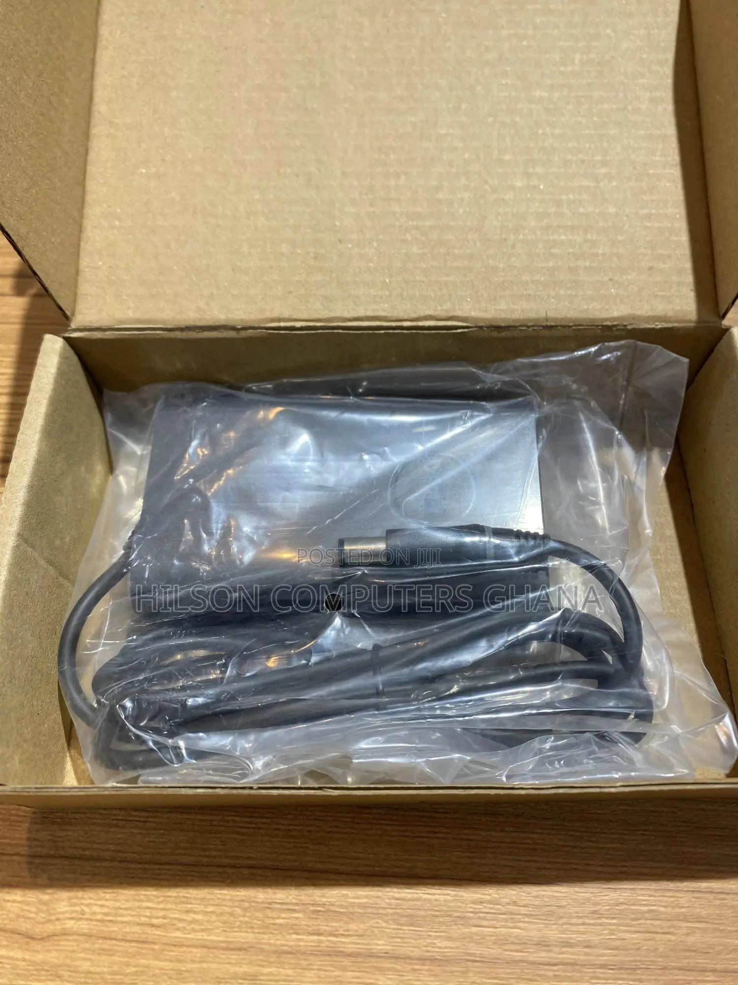 Dell 65w Laptop Ac Adapter Bin Pin - Black