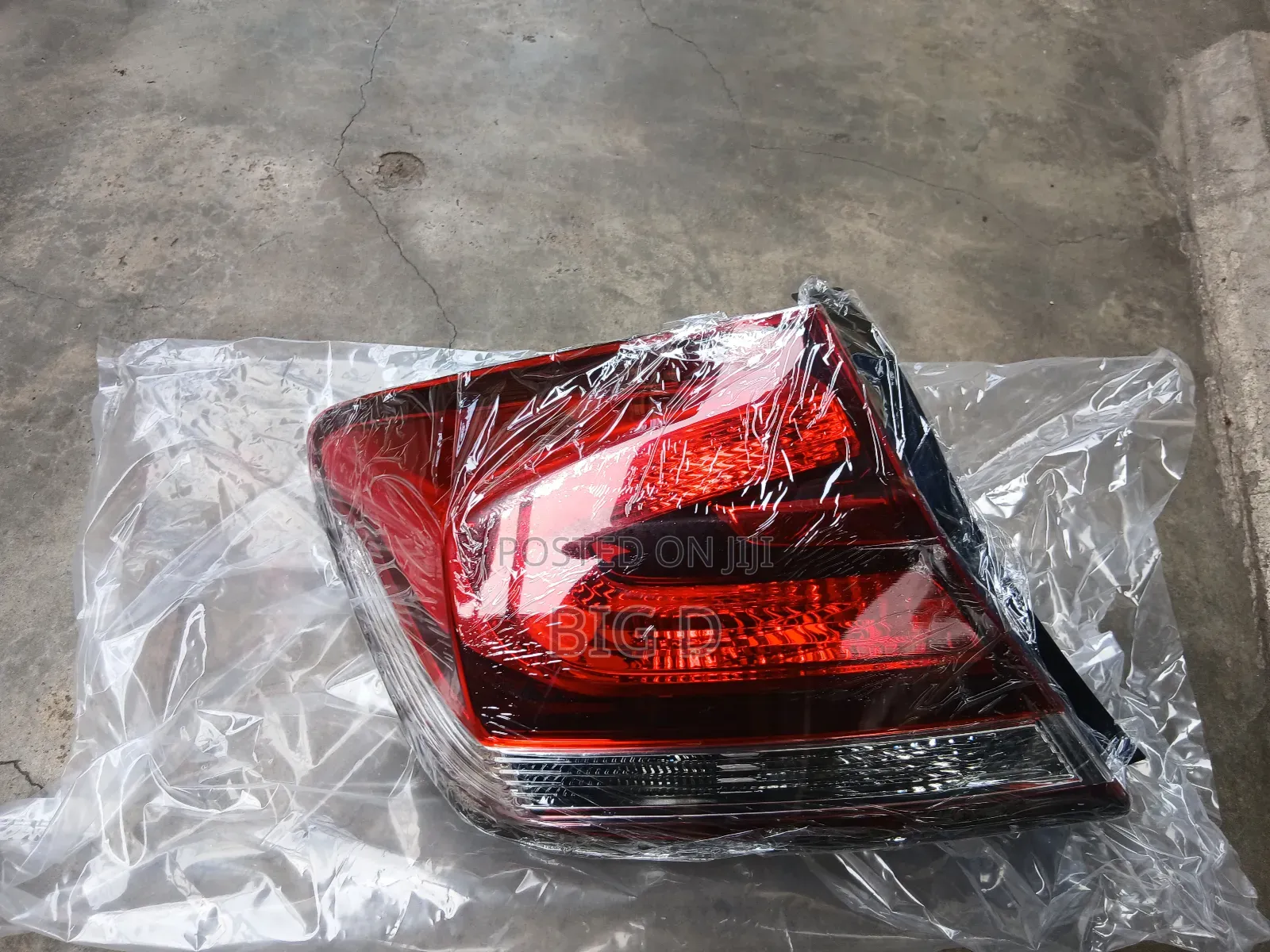 Honda Civic 2013 to 2014 Tail Light Pair