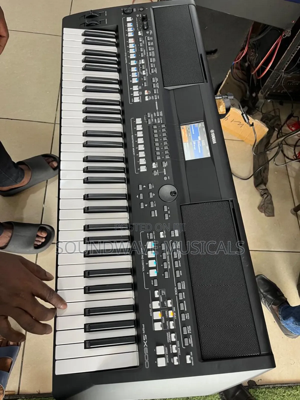 Yamaha Psr-sx 600 Arranger Workstation Keyboard