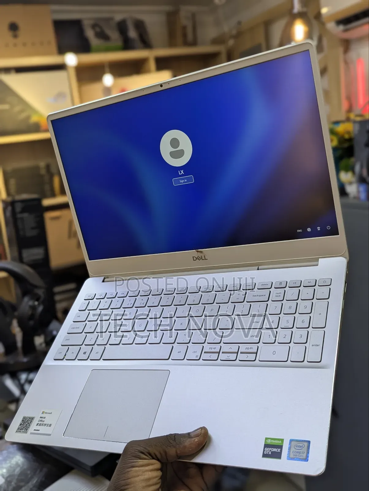 Laptop Dell Inspiron 15 7586 16GB Intel Core i7 SSD 512GB