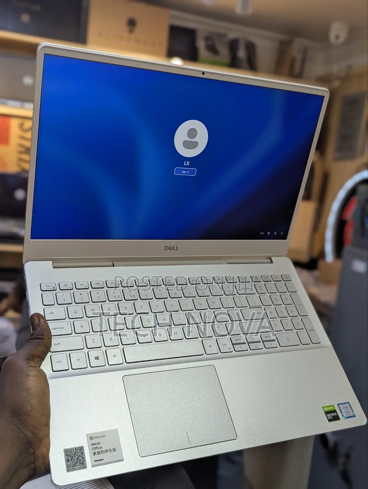 Laptop Dell Inspiron 15 7586 16GB Intel Core i7 SSD 512GB