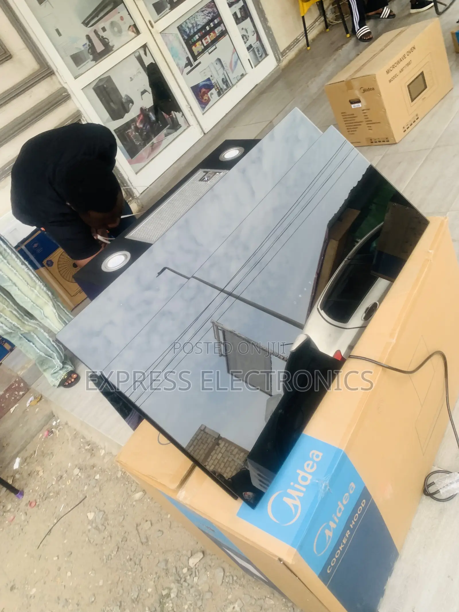 Text Us for Your Built in Midea Black 90j72-B Heat Extractor 90cm