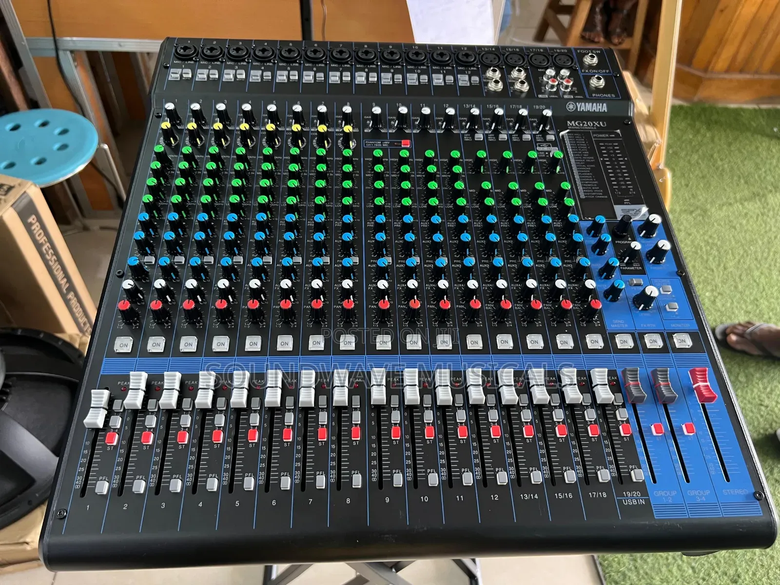 Yamaha Mg-20 ,Professional Mixer