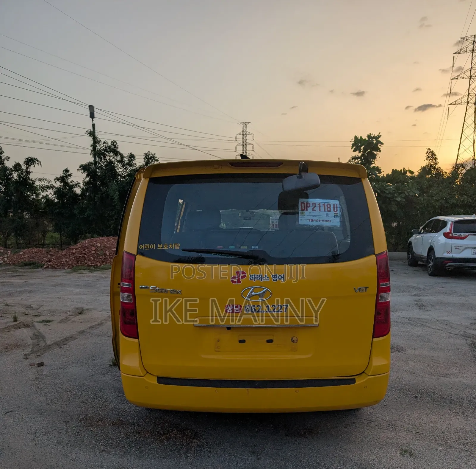 Hyundai Starex 2016 Yellow