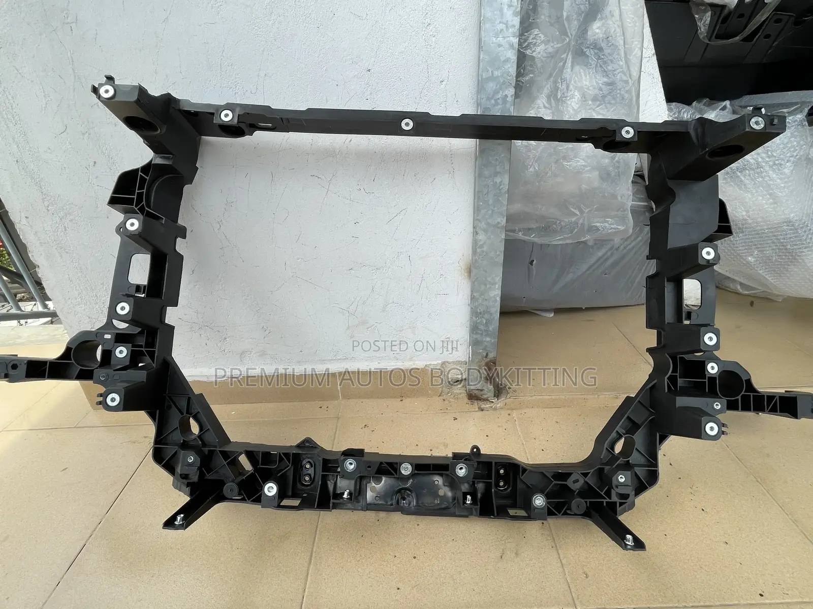 Honda Cr-v 2017 Front Support / Radiator Support (Strong Original)