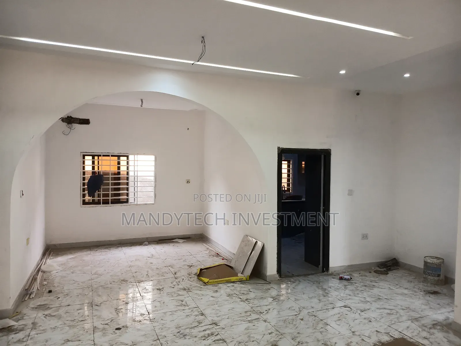 3bdrm House in Lake Side Estate for sale
