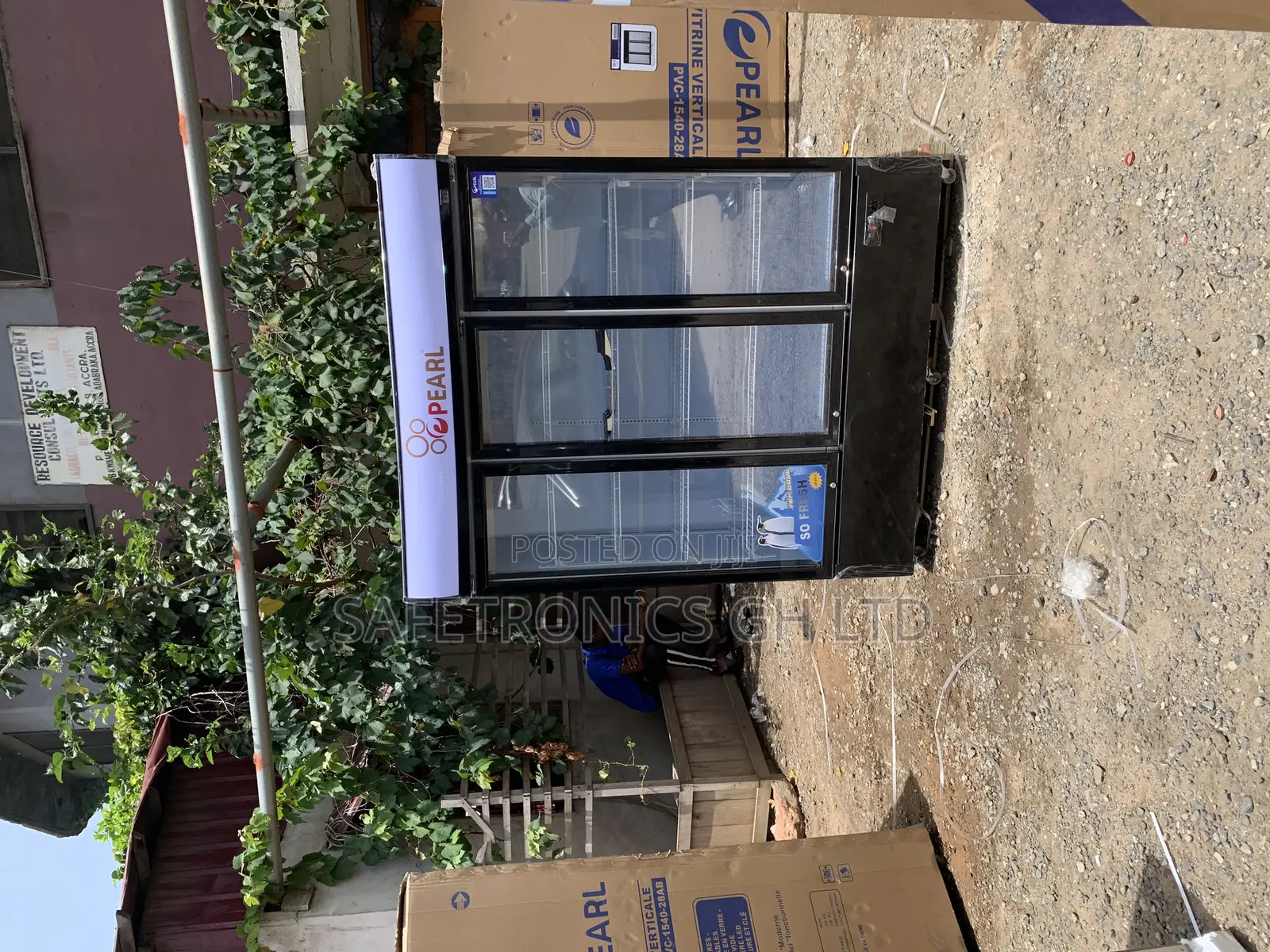 Exclusive Display PVC-150 Pearl 3 Doors Fridge