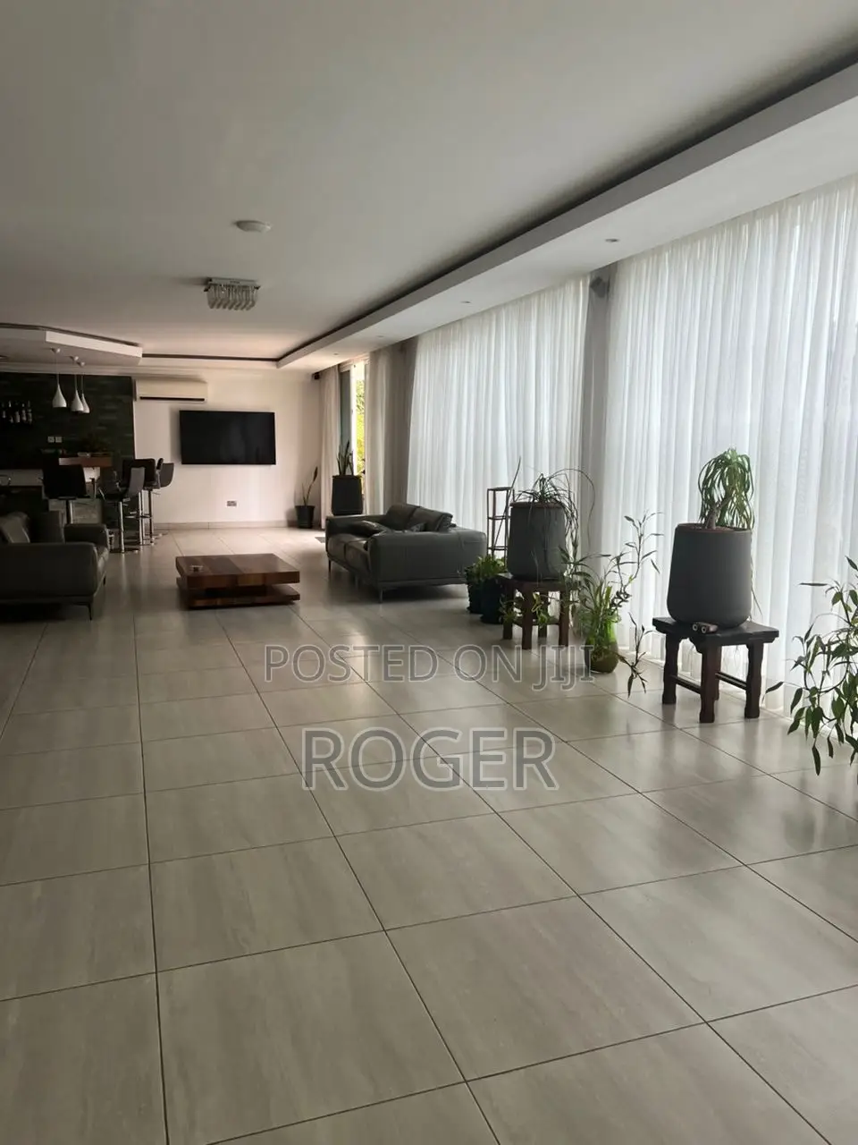 4bdrm House in Airport Hills for sale