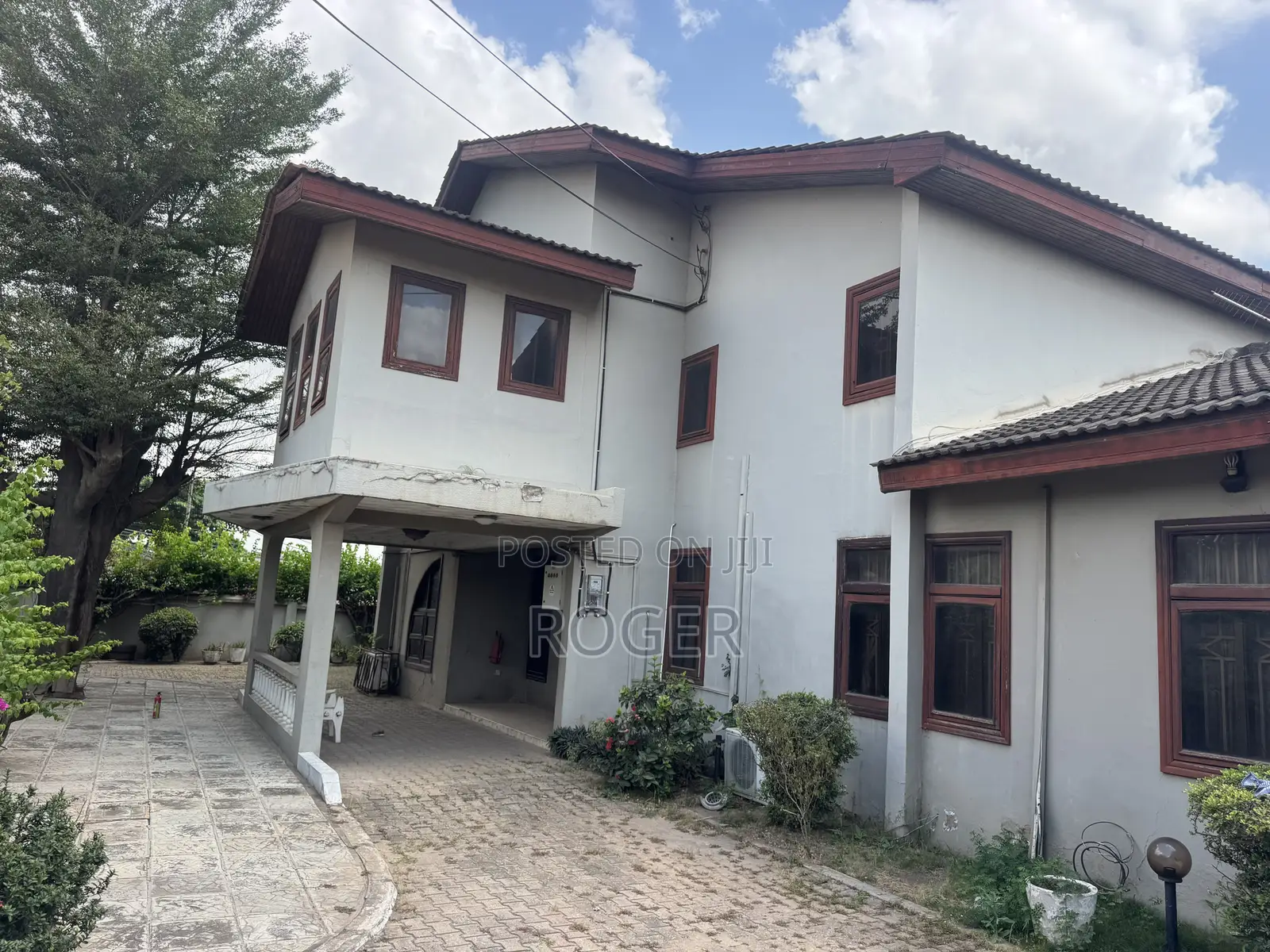 4bdrm House in Achimota Abc, Neoplan for sale
