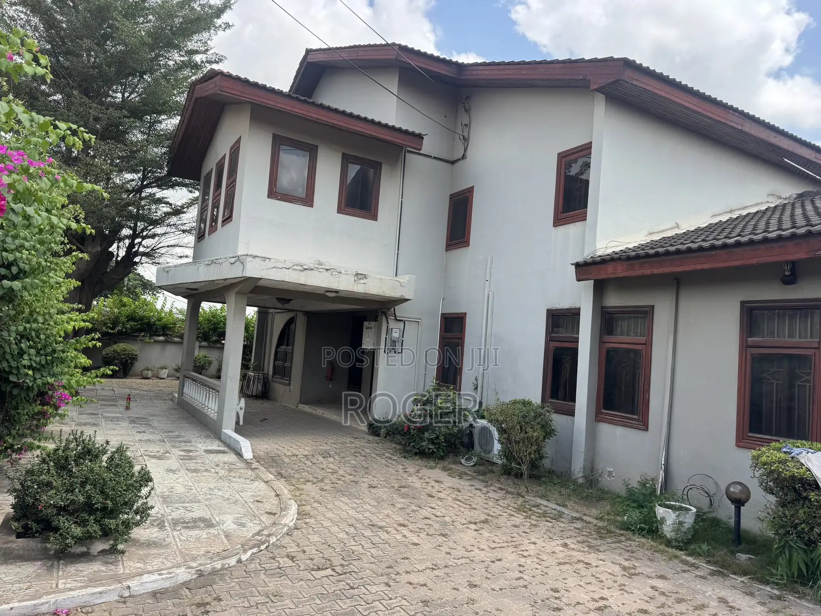 4bdrm House in Achimota Abc, Neoplan for sale