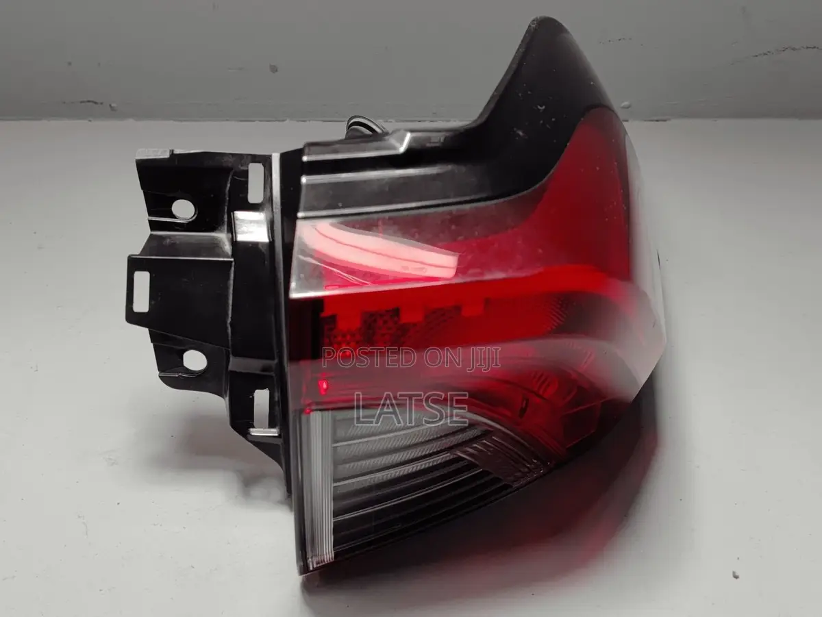 Toyota Rav4 2019,2020,2021,2023,2024,2025 Led Tail Light