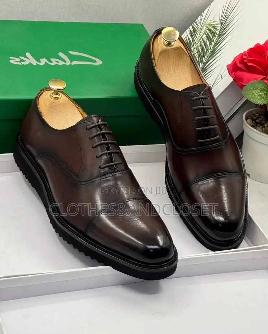 Brown Leather Cap-Toe Oxford Shoe