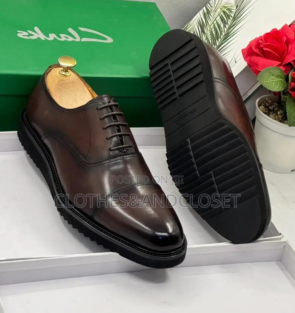 Brown Leather Cap-Toe Oxford Shoe