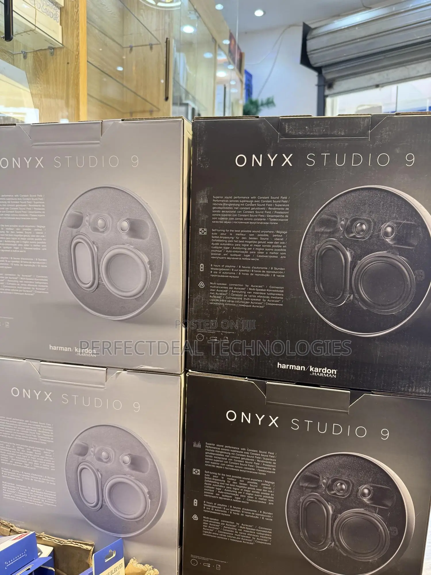 Onyx Studio 9 by Harman Kardon