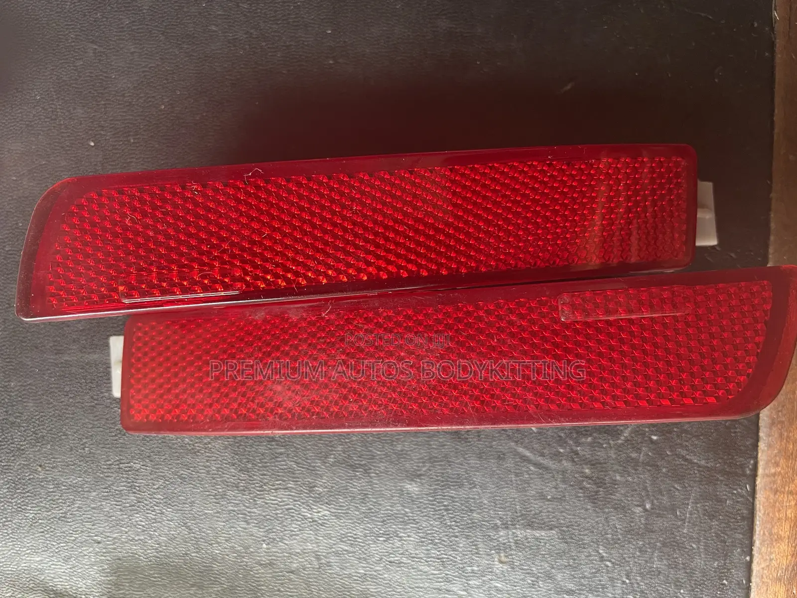 Nissan Sentra 2013–2016 Rear Bumper Reflector – Durable Perfect Fit