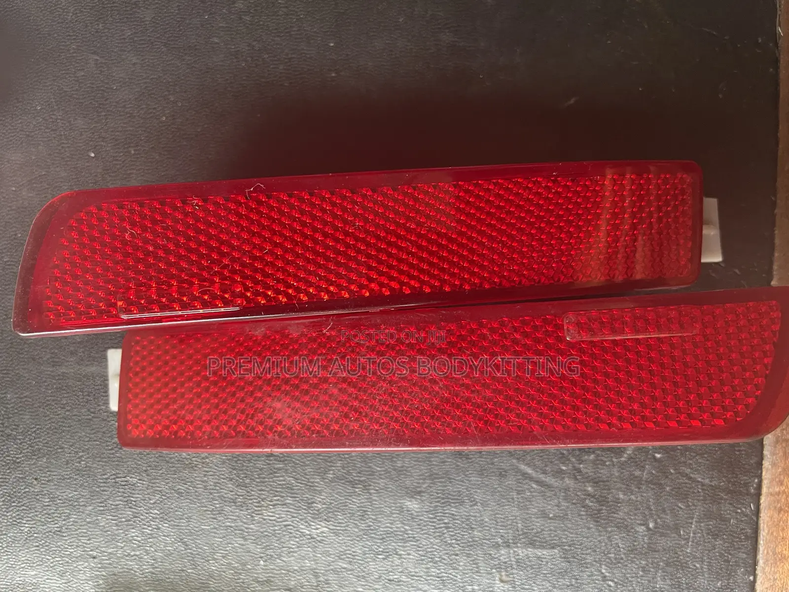 Nissan Sentra 2013–2016 Rear Bumper Reflector – Durable Perfect Fit