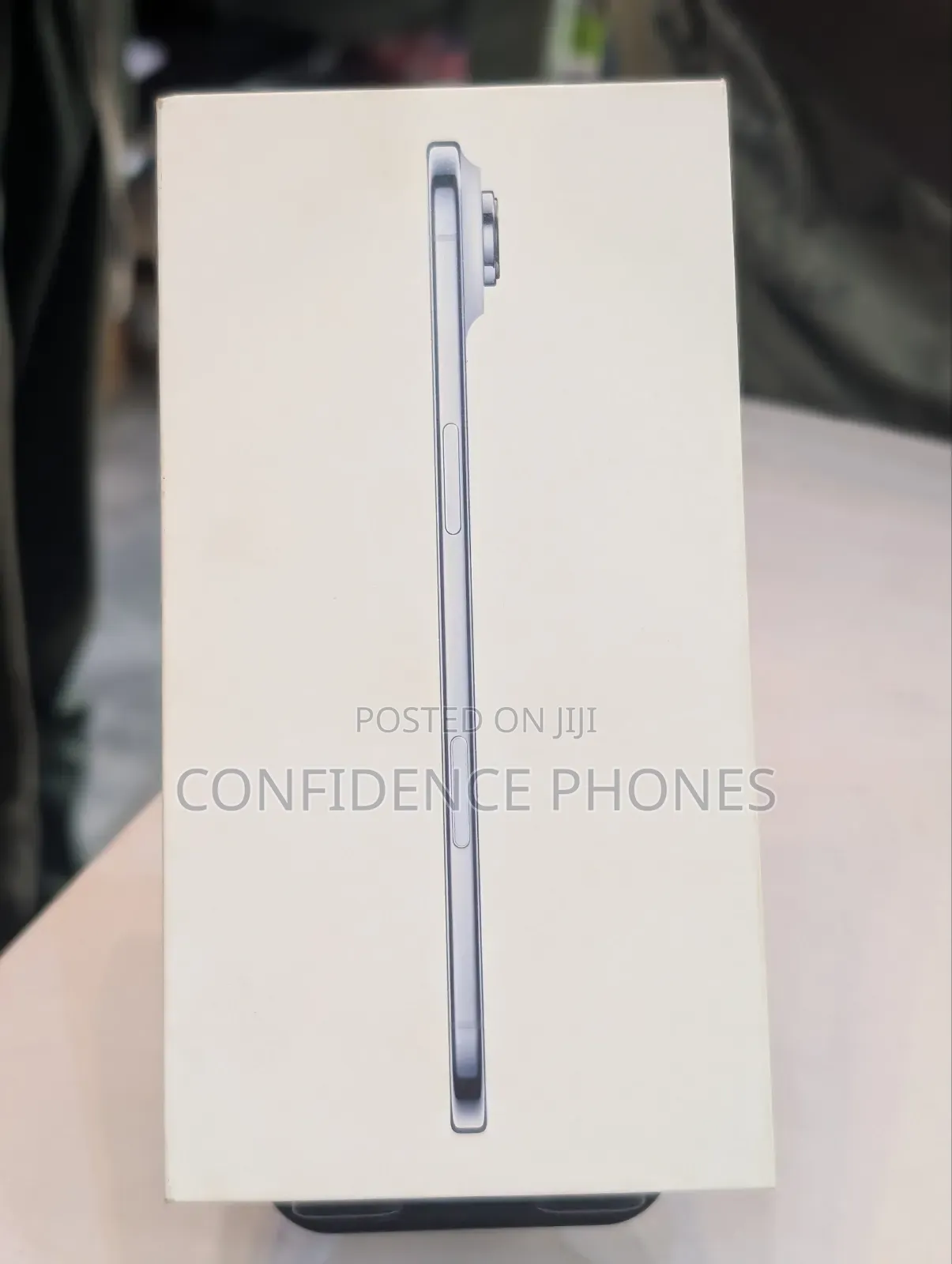 New Apple iPhone Air 256 GB Blue