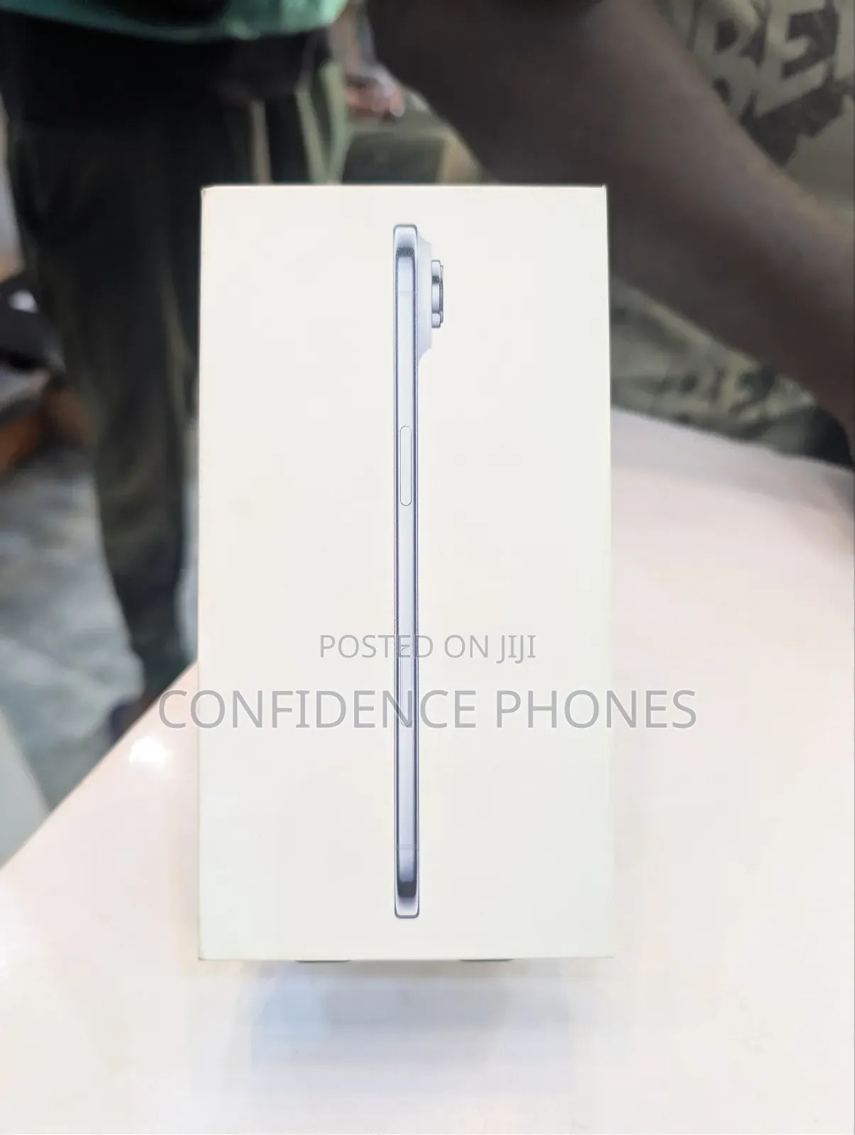 New Apple iPhone Air 256 GB Blue