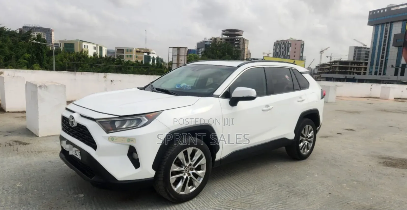 Toyota RAV4 XLE AWD 2019 Black