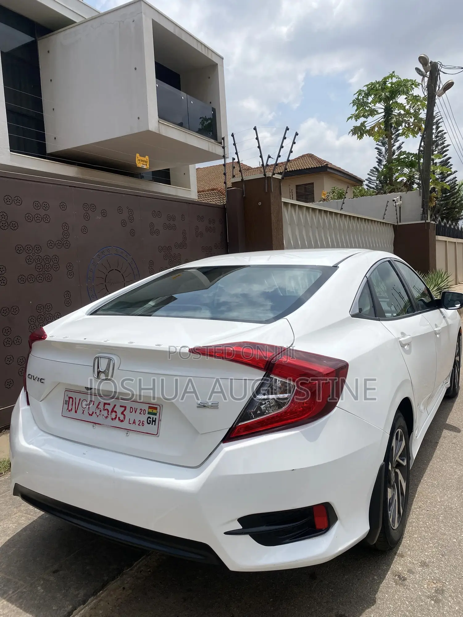 Honda Civic 2018 White
