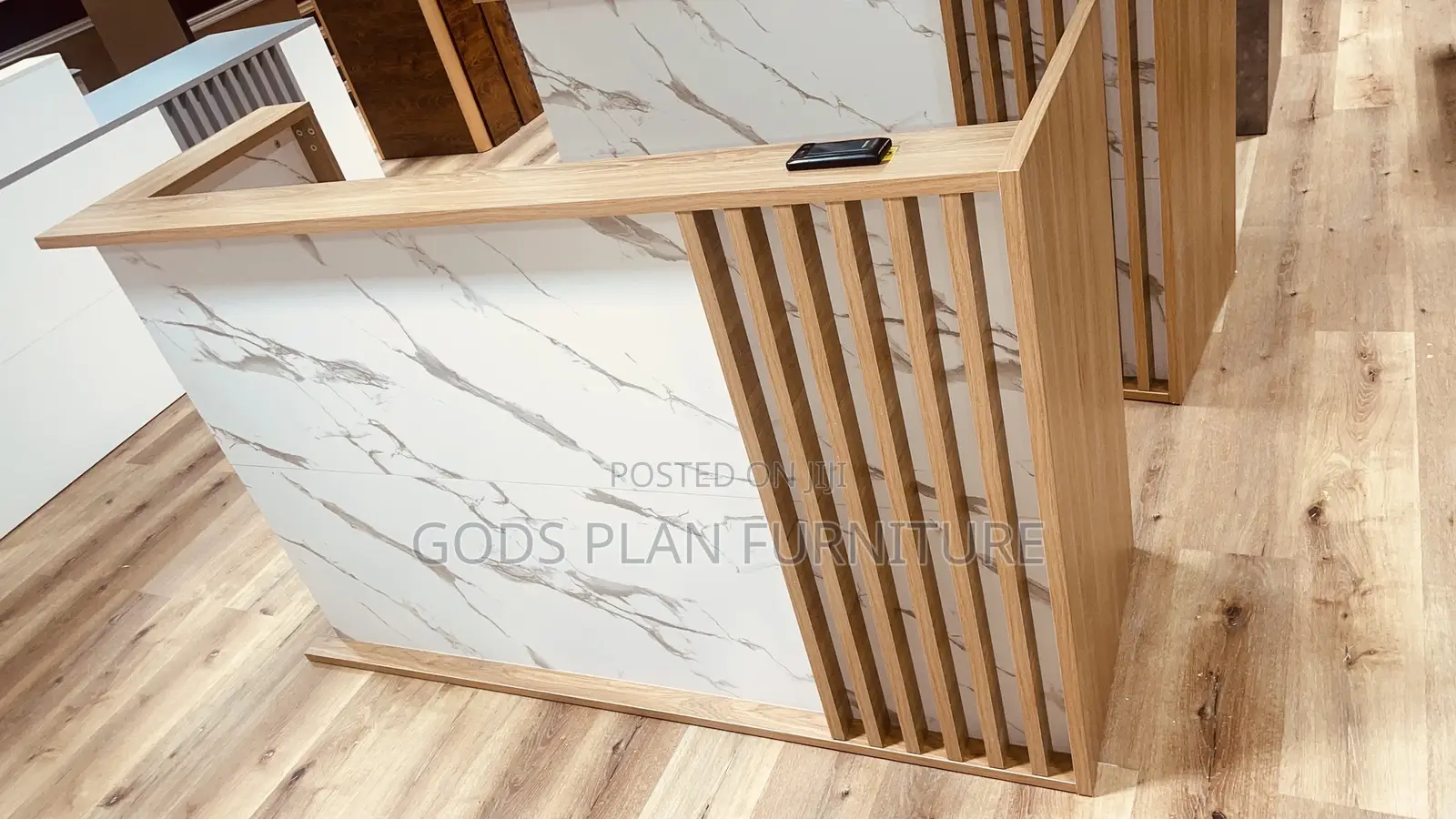 Front Desk (Dk-8096)
