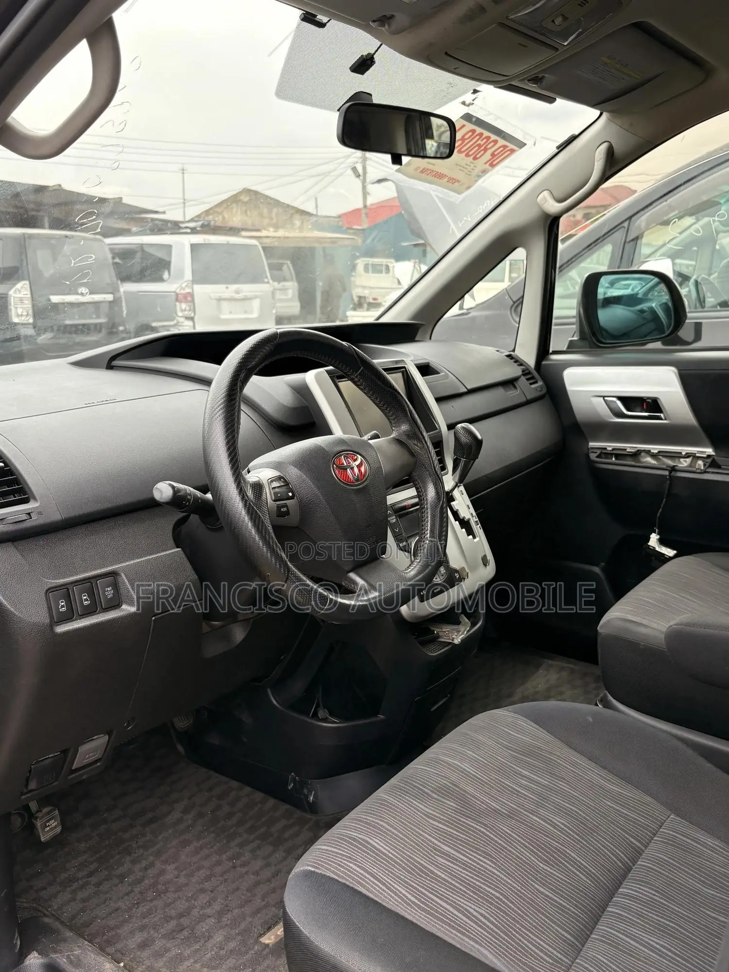 Toyota Voxy 2013 Black