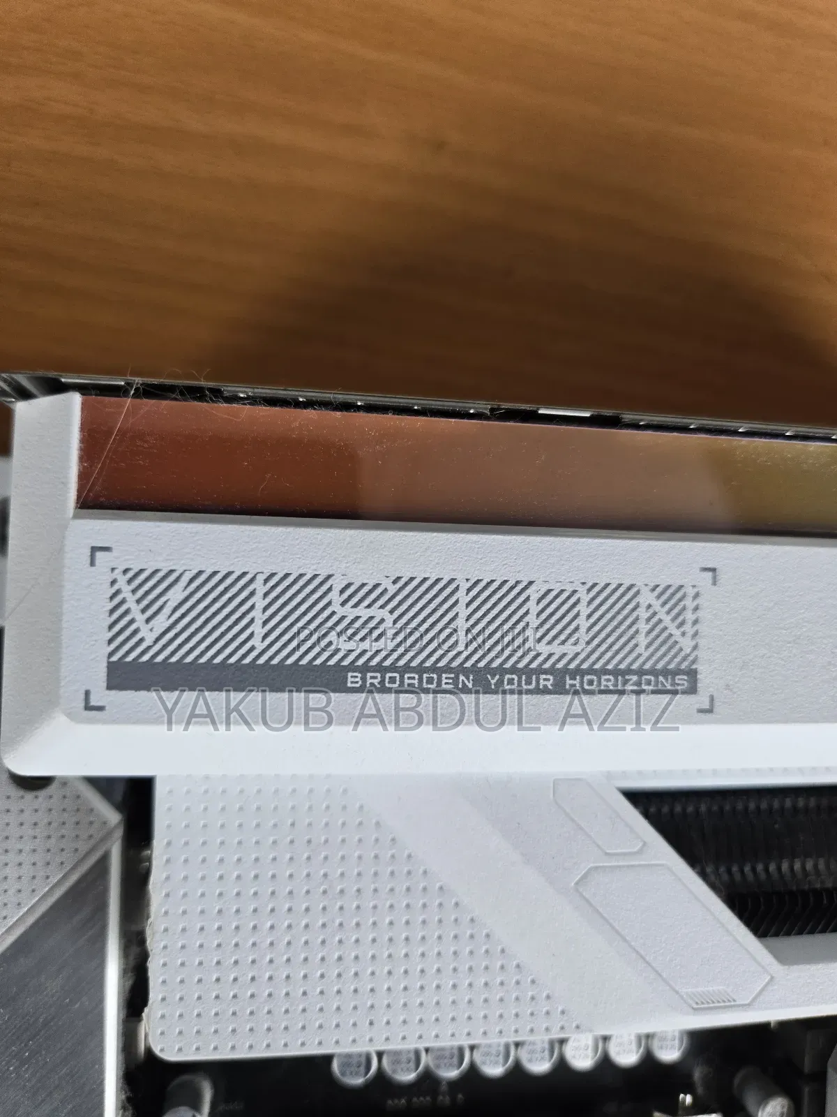 Z590 Vision G I7 Board and Processor