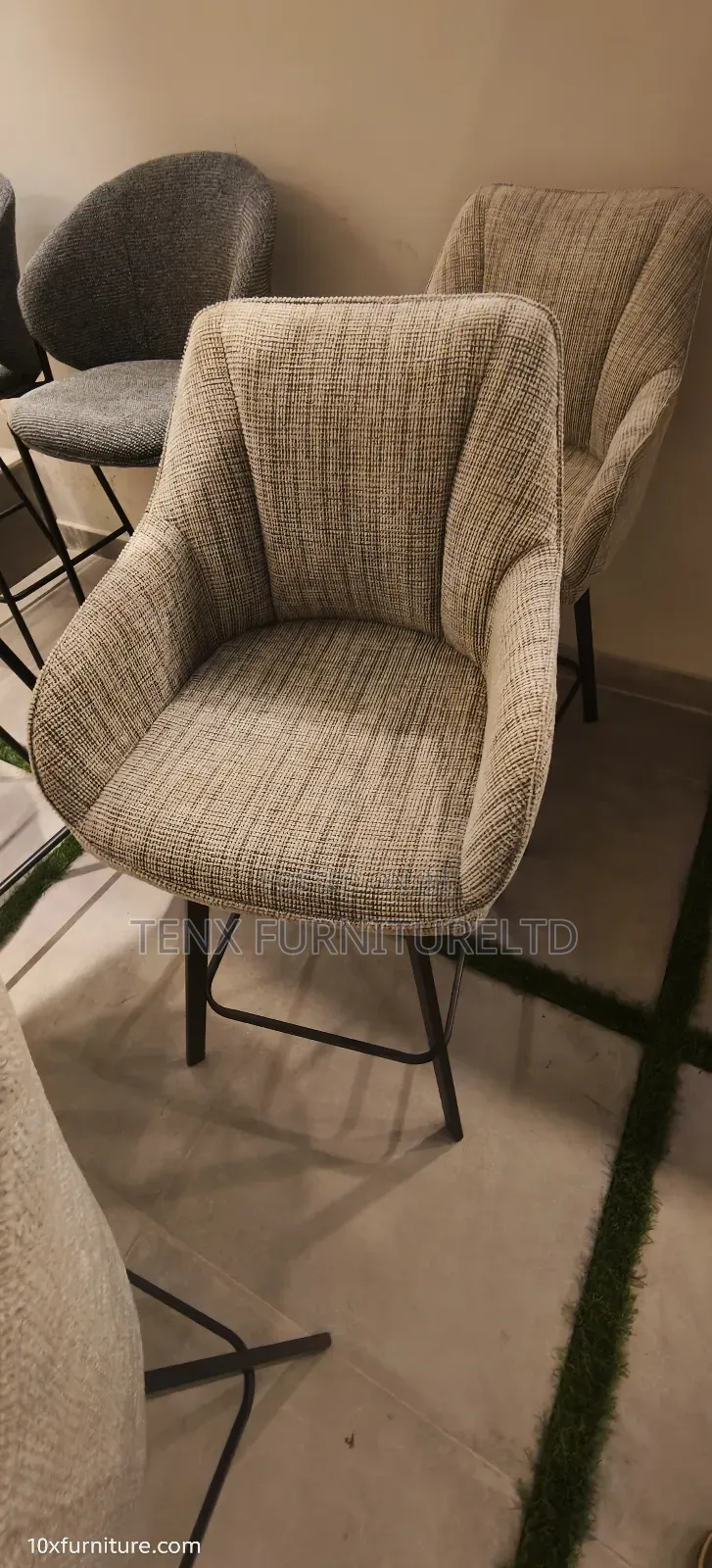 Bar Stool( Beige Weave)