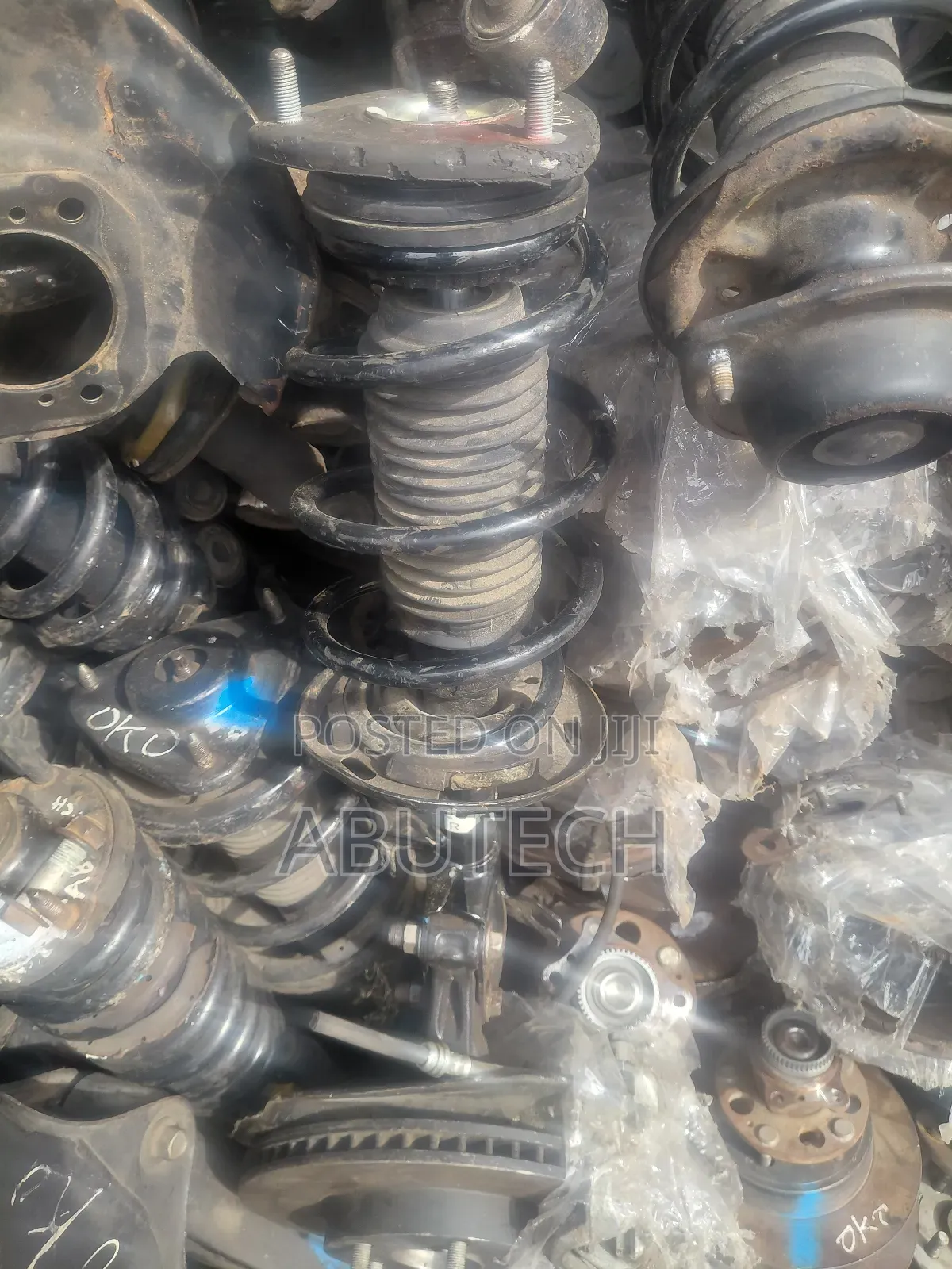 Complete Shock and Hub Mazda 3, 6, 2014, 2015, 2017, 2018